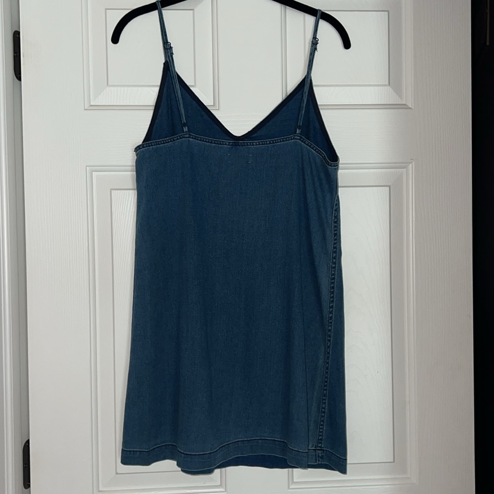 Dress - Picture 4 of 4